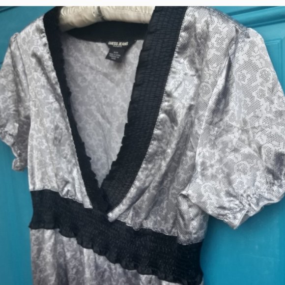 Vintage Guess Dress Retro 90s Romamtic Flirty Puff Sleeves Plunging V Neck - Picture 3 of 10